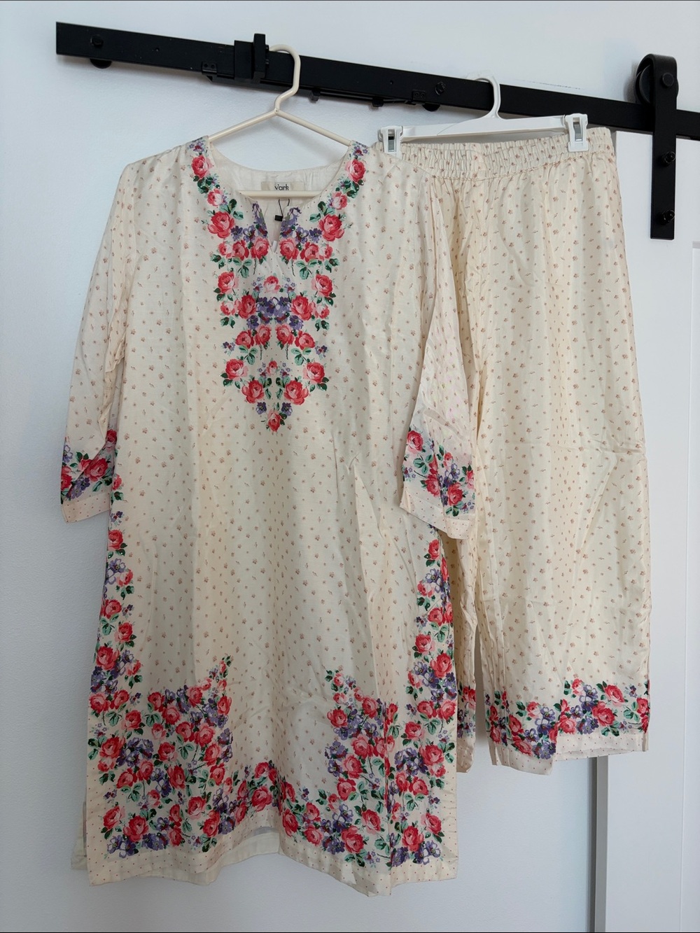 Vark Cream Floral Embroidered Kurta and Palazzo Set (Top and Pants )